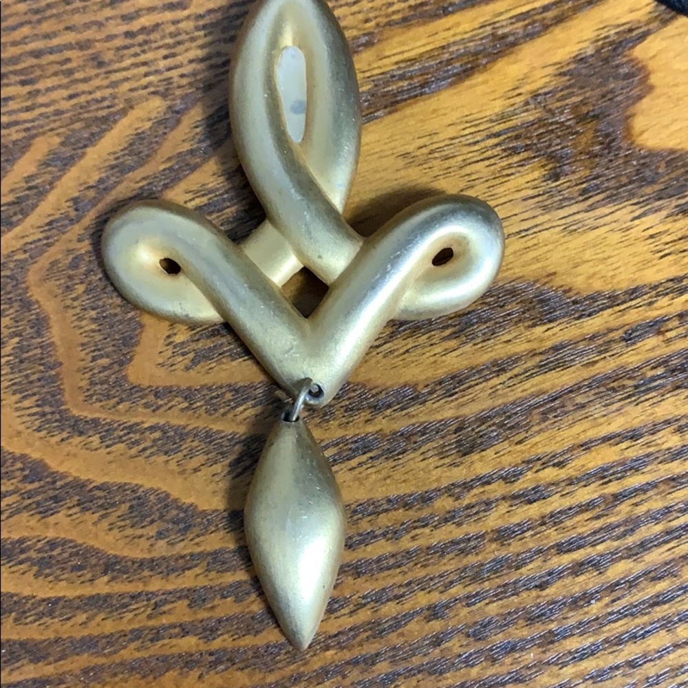 BOGO  half off Large Gold tone pin
